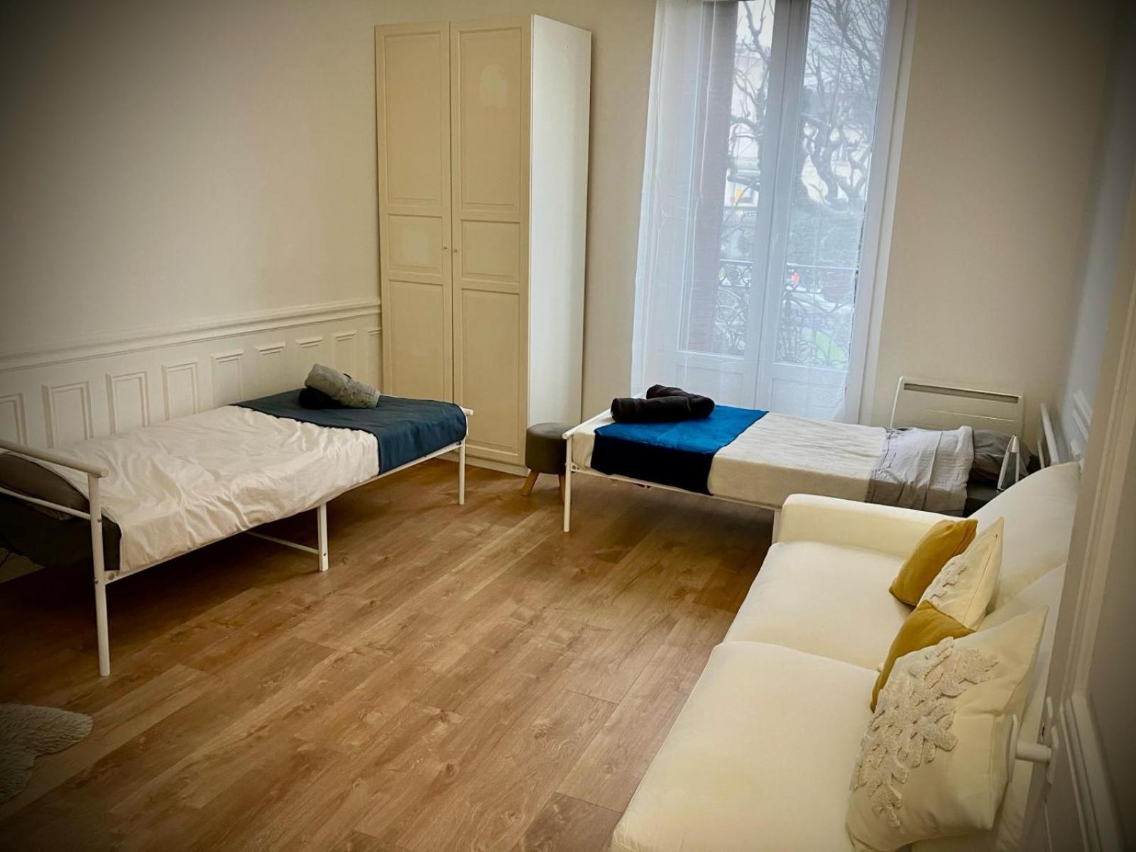 Paris City-Le Raincy - Facing Station - 4 To 8 Pers Luaran gambar