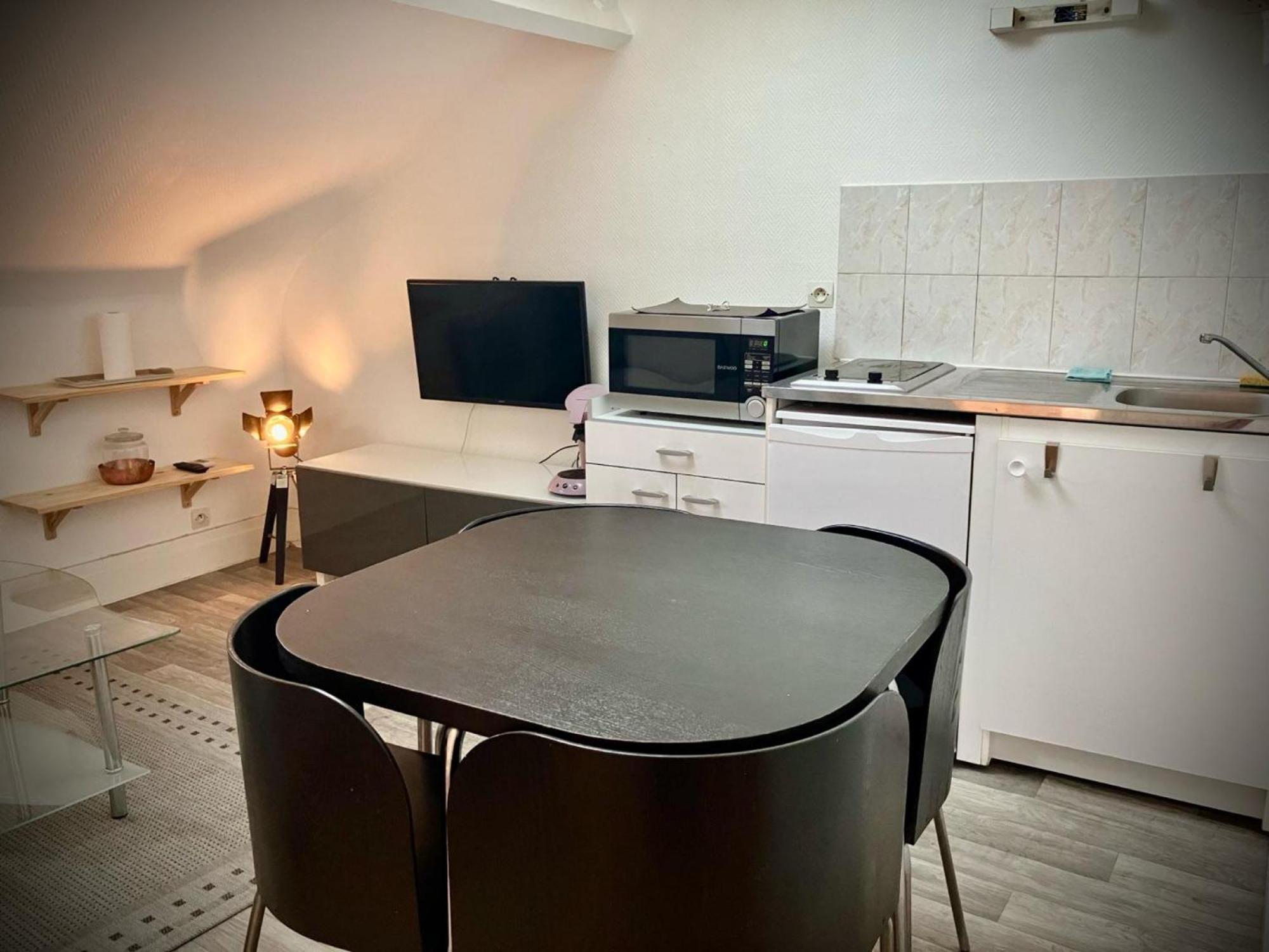 Paris City-Le Raincy - Facing Station - 4 To 8 Pers Luaran gambar